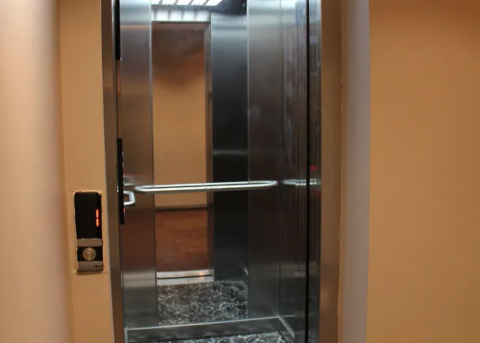 Sabiha Sultan Hotel-karakoy Hotel 3*